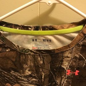 Under armerour camo shirt